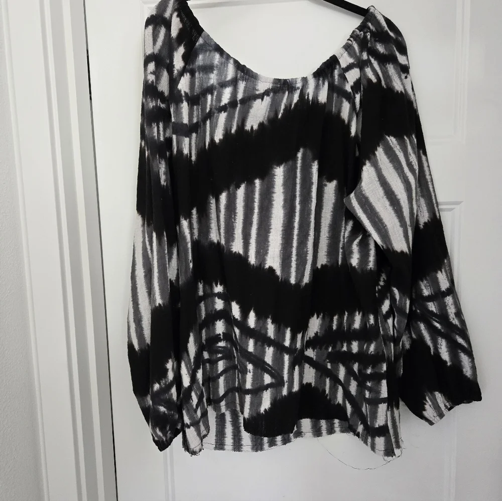 NWT. Free People (One Teaspoon) Santorini Top. Size S - Picture 6 of 7